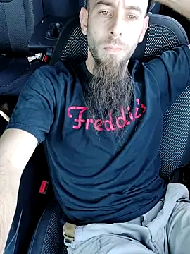 Snapshot of JohnnyFaster chatting on October 5, 2025, 8:18 pm JohnnyFaster online show from October 5, 2025, 8:18 pm