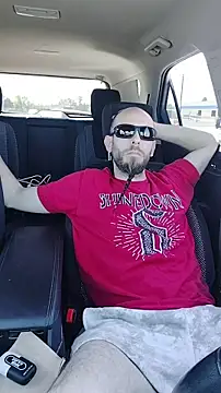 Snapshot of JohnnyFaster chatting on May 31, 2026, 4:47 pm JohnnyFaster online show from May 31, 2026, 4:47 pm