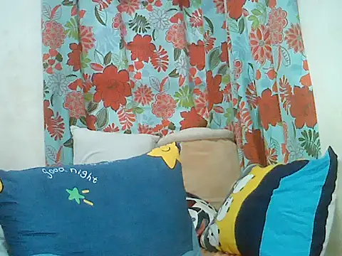 Snapshot of LOVENAYRA1 chatting on July 2, 2026, 3:23 am LOVENAYRA1 online show from July 2, 2026, 3:23 am