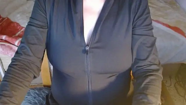 MysteryLadyxXx online show from May 7, 2026, 11:43 pm
