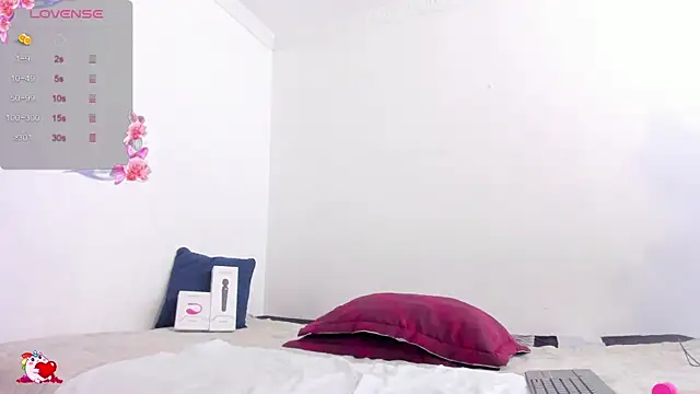 HEAVY MEGAN online show from July 4, 2026, 7:31 pm