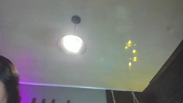 annie barozzi online show from November 19, 2025, 1:22 pm