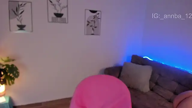 annie barozzi online show from March 25, 2026, 12:55 pm