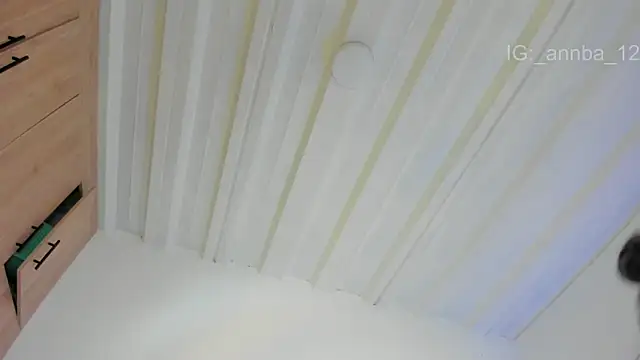 annie barozzi online show from April 1, 2026, 2:14 pm