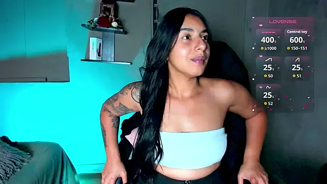 Snapshot of Desipleasure chatting on September 18, 2025, 8:11 pm Desipleasure online show from September 18, 2025, 8:11 pm