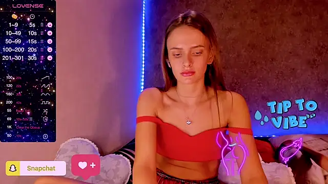 Snapshot of madina_taher chatting on February 26, 2025, 11:04 pm madina taher online show from February 26, 2025, 11:04 pm