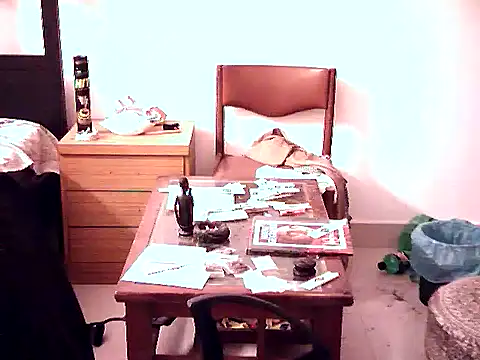 aksxi1 online show from October 27, 2025, 4:22 pm