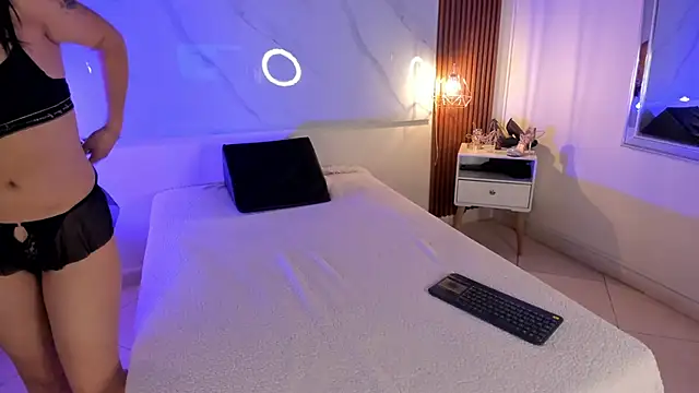 Snapshot of Gin_Zc chatting on December 21, 2024, 3:36 am Gin Zc online show from December 21, 2024, 3:36 am