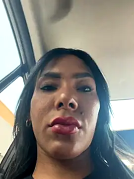 Doll Loren online show from December 16, 2025, 6:24 pm