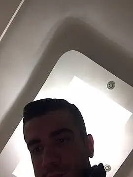 boyygirlls online show from February 16, 2025, 12:32 pm