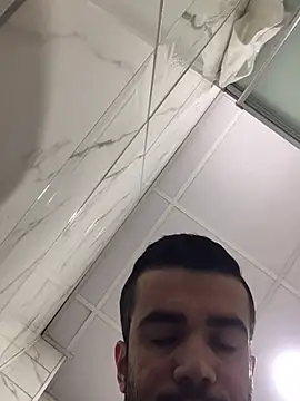 boyygirlls online show from February 26, 2025, 8:15 am