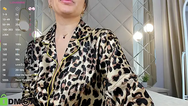 Larrine Morgan online show from November 3, 2025, 1:19 am