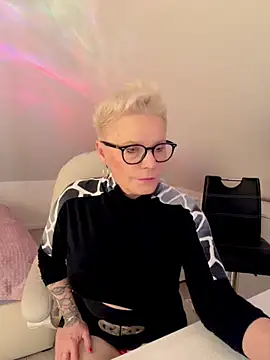 Snapshot of German_Milf chatting on March 8, 2026, 2:10 pm German Milf online show from March 8, 2026, 2:10 pm