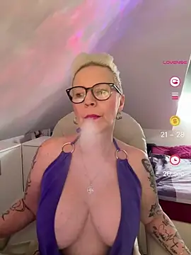 Snapshot of German_Milf chatting on May 31, 2026, 12:34 pm German Milf online show from May 31, 2026, 12:34 pm
