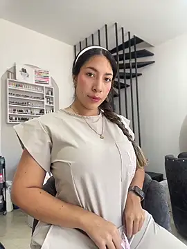 Snapshot of daniela_henao chatting on April 14, 2026, 2:56 pm daniela henao online show from April 14, 2026, 2:56 pm