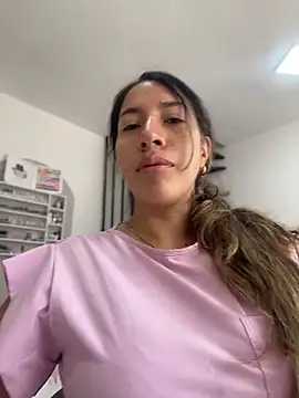 Snapshot of daniela_henao chatting on April 23, 2026, 3:03 pm daniela henao online show from April 23, 2026, 3:03 pm