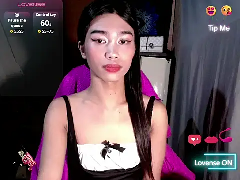 ToKeNa online show from October 25, 2025, 10:34 am