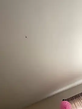 foryoureyesonly120 online show from March 20, 2025, 2:32 pm