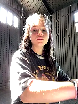 Cutiepiespanks online show from November 17, 2025, 7:08 pm