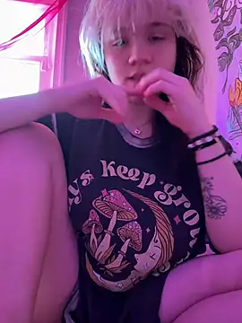 Cutiepiespanks online show from May 2, 2026, 10:26 pm