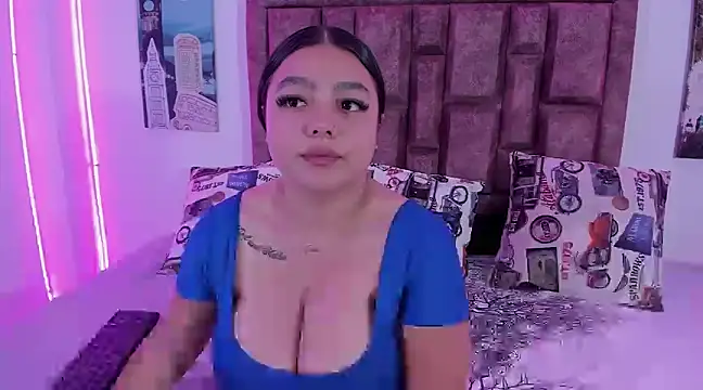 NaughtyAnaa online show from January 4, 2025, 8:48 pm