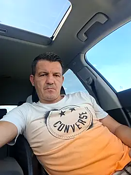 Snapshot of Hakocity2200 chatting on September 15, 2025, 10:26 am Hakocity2200 online show from September 15, 2025, 10:26 am