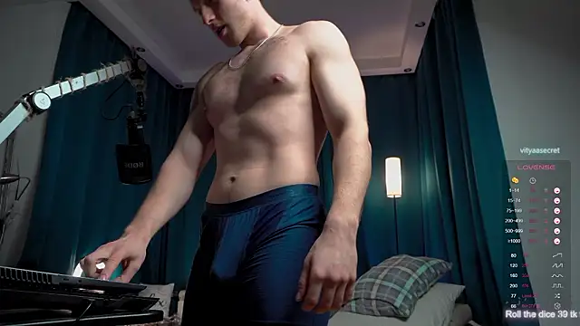 VIktorSecret online show from March 14, 2026, 5:02 am