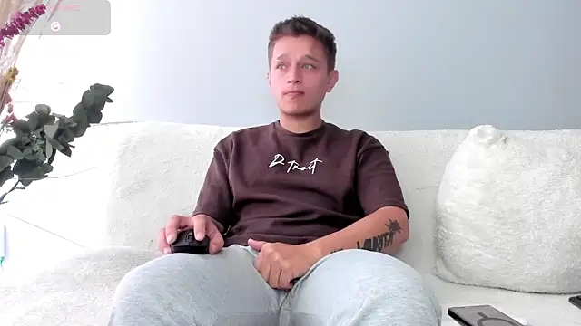 Tim wolf online show from February 8, 2025, 1:22 pm