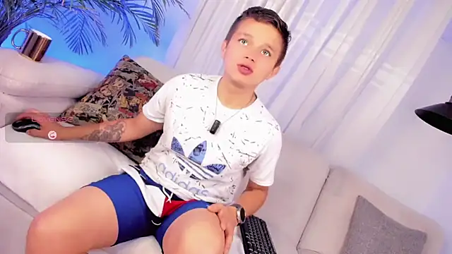 Snapshot of Tim_wolf chatting on February 14, 2026, 3:09 pm Tim wolf online show from February 14, 2026, 3:09 pm