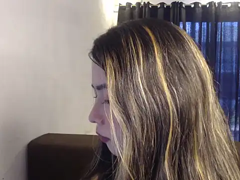 Urbabygirl jenny online show from June 11, 2026, 3:26 am