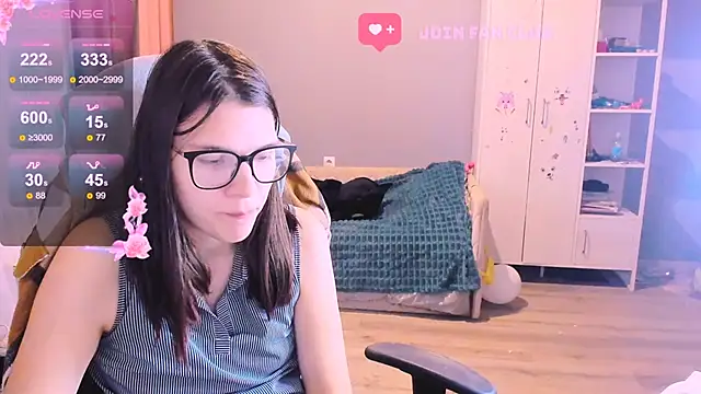 MollyLollipop online show from November 7, 2025, 2:44 am