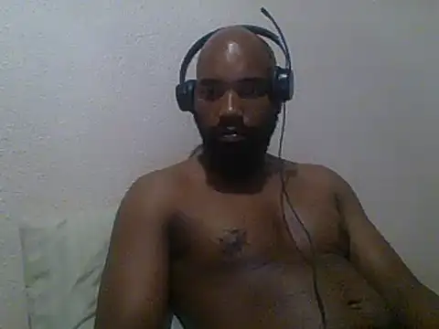 Snapshot of KAYBEEDEFREAK chatting on January 11, 2025, 7:38 pm KAYBEEDEFREAK online show from January 11, 2025, 7:38 pm