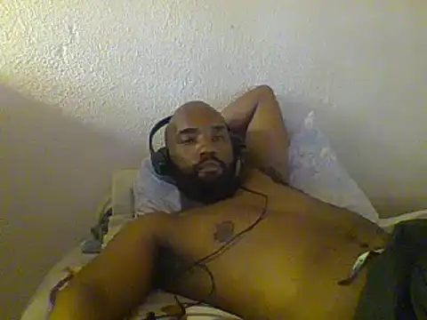 Snapshot of KAYBEEDEFREAK chatting on February 5, 2025, 11:34 am KAYBEEDEFREAK online show from February 5, 2025, 11:34 am