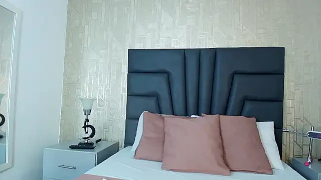 Isabella Harley online show from January 16, 2026, 1:59 pm