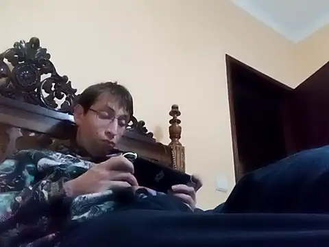 White rabbit  online show from December 16, 2024, 8:48 pm