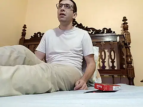 White rabbit  online show from December 2, 2025, 10:27 pm