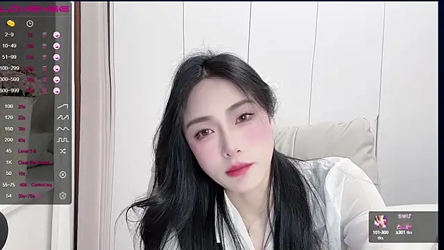 uuxiaocai online show from February 22, 2025, 2:52 pm