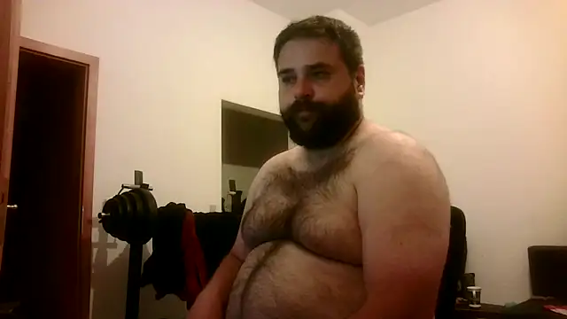 Snapshot of Superbearc89 chatting on September 19, 2025, 9:37 pm Superbearc89 online show from September 19, 2025, 9:37 pm