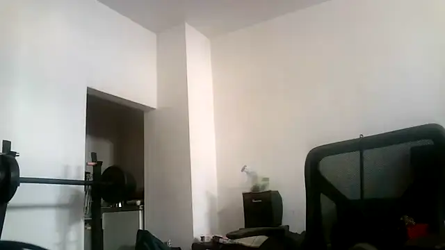 Snapshot of Superbearc89 chatting on November 23, 2025, 12:27 pm Superbearc89 online show from November 23, 2025, 12:27 pm