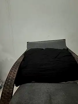 Snapshot of VIC22SECRET chatting on February 2, 2026, 1:04 am VIC22SECRET online show from February 2, 2026, 1:04 am