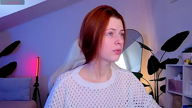 doll lesli online show from November 29, 2025, 10:07 am