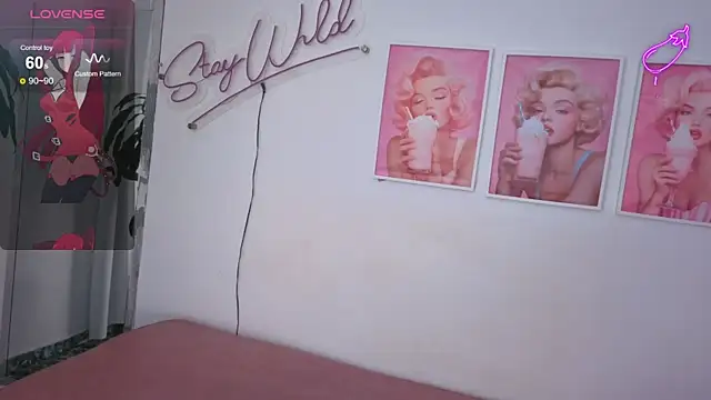 Adele LatinLady online show from January 8, 2026, 8:22 pm