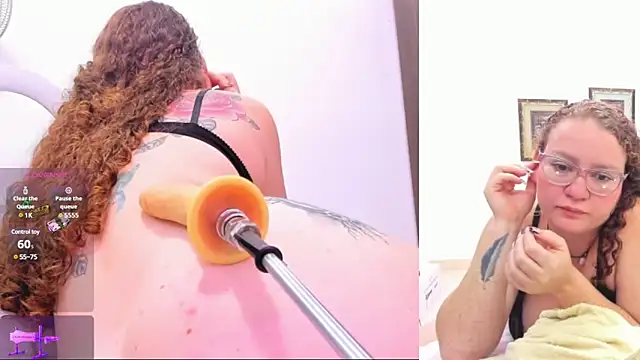 Paulina Davis  online show from January 30, 2025, 3:55 am