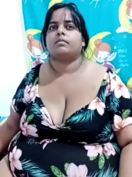 SusanaEshwar online show from February 24, 2026, 9:13 pm