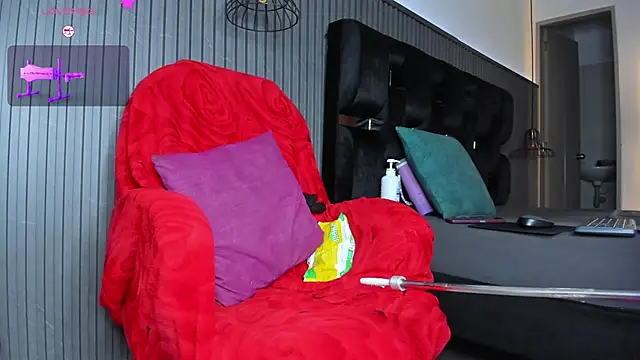 levana1 online show from November 12, 2025, 9:03 pm