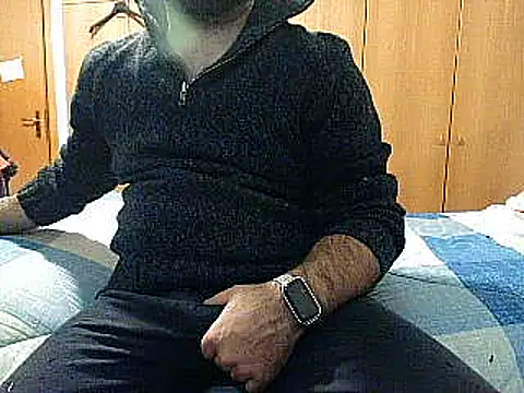 Attila985 online show from January 6, 2025, 4:02 pm