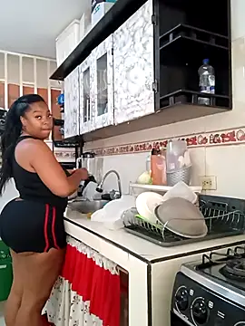 Snapshot of laqquishax chatting on October 21, 2025, 4:08 pm laqquishax online show from October 21, 2025, 4:08 pm