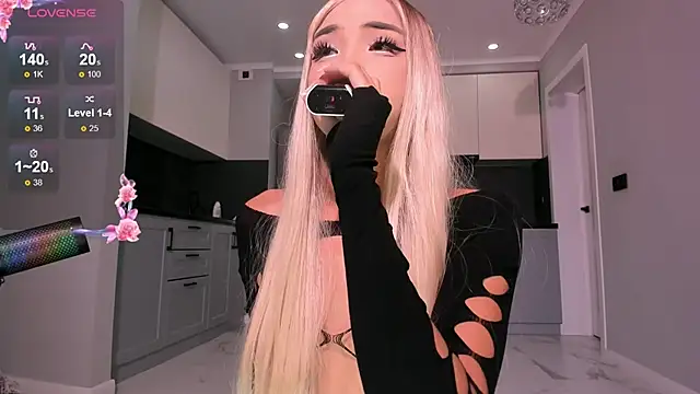 mikio san online show from February 15, 2026, 11:08 am