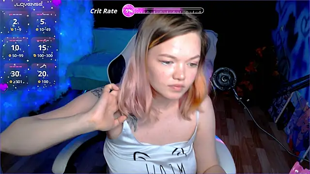 Snapshot of mary_lunar chatting on October 6, 2025, 8:06 pm mary lunar online show from October 6, 2025, 8:06 pm