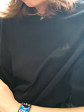 Snapshot of Aashikalaa chatting on March 1, 2026, 10:28 am Aashikalaa online show from March 1, 2026, 10:28 am